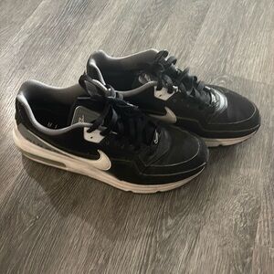Nike air max size 10